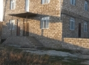 Satılır 7 otaqlı 216 m2 bağ evi Buzovna