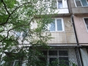 Satılır 2 otaqlı 42 m2 köhnə tikili 5 mkr