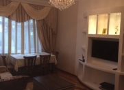 Satılır 2 otaqlı 55 m2 köhnə tikili Bakıxanov