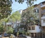 Satılır 1 otaqlı 35 m2 köhnə tikili Neftçilər m.