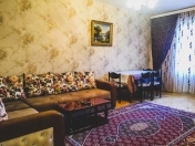 İcarəyə verilir 4 otaqlı 100 m2 köhnə tikili Axundov bağı