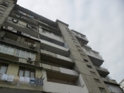 Satılır 3 otaqlı 90 m2 köhnə tikili İnşaatçılar m.