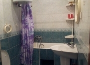 İcarəyə verilir 2 otaqlı 55 m2 köhnə tikili Nərimanov heykəli