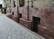 İcarəyə verilir 3 otaqlı 250 m2 obyekt 28 May m.