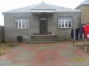 Satılır 4 otaqlı 150 m2 həyət evi Binə