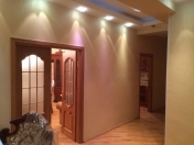 İcarəyə verilir 3 otaqlı 130 m2 yeni tikili Bakı Slavyan Universiteti