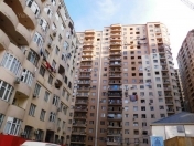 Satılır 2 otaqlı 65 m2 yeni tikili Yasamal bazarı