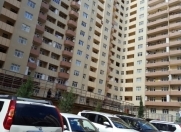 Satılır 3 otaqlı 130 m2 yeni tikili İnşaatçılar m.