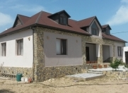 Satılır 3 otaqlı 600 m2 həyət evi Şüvəlan