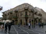 İcarəyə verilir 3 otaqlı 90 m2 köhnə tikili Dağüstü parkı