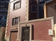 Satılır 4 otaqlı 320 m2 həyət evi Köhnə Günəşli