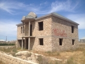 Satılır 6 otaqlı 220 m2 həyət evi Binə