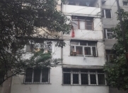 Satılır 3 otaqlı 72 m2 köhnə tikili 8 mkr