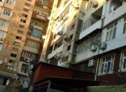 Satılır 1 otaqlı 50 m2 köhnə tikili Ukrayna dairəsi