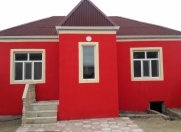Satılır 4 otaqlı 100 m2 həyət evi Binə