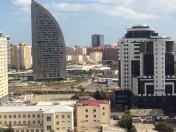 Satılır 4 otaqlı 175 m2 yeni tikili Gənclik m.