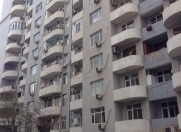 Satılır 3 otaqlı 100 m2 yeni tikili Nizami m.
