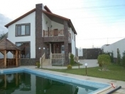 Satılır 4 otaqlı 220 m2 bağ evi Mərdəkan