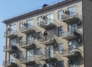 Satılır 3 otaqlı 70 m2 köhnə tikili Bridge Plaza