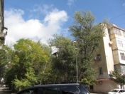 İcarəyə verilir 2 otaqlı 46 m2 köhnə tikili Bakı Dövlət Universiteti