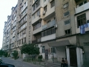 Satılır 4 otaqlı 100 m2 köhnə tikili Montin