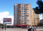 İcarəyə verilir 4 otaqlı 190 m2 yeni tikili Gənclik m.