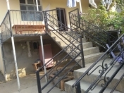 Satılır 4 otaqlı 120 m2 həyət evi Saray