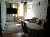 İcarəyə verilir 3 otaqlı 98 m2 yeni tikili Memar Əcəmi m.