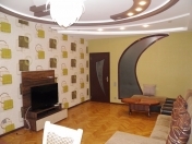 İcarəyə verilir 2 otaqlı 80 m2 yeni tikili Heydər Əliyev Mərkəzi