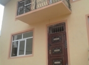 Satılır 4 otaqlı 140 m2 həyət evi Beşmərtəbə