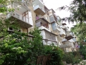 İcarəyə verilir 2 otaqlı 45 m2 köhnə tikili Bridge Plaza