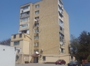 Satılır 3 otaqlı 62 m2 köhnə tikili 3 mkr