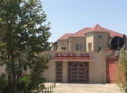 Satılır 5 otaqlı 200 m2 həyət evi Qaraçuxur