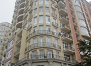 Satılır 3 otaqlı 132 m2 yeni tikili 8 mkr