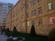 İcarəyə verilir 2 otaqlı 50 m2 köhnə tikili Azərbaycan Dillər Universiteti