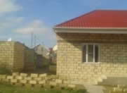 Satılır 3 otaqlı 100 m2 həyət evi Saray