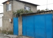 Satılır 3 otaqlı 2.5 m2 bağ evi Buzovna