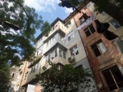 Satılır 3 otaqlı 65 m2 köhnə tikili Memar Əcəmi m.