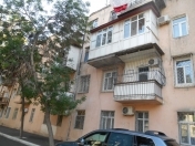 Satılır 3 otaqlı 65 m2 köhnə tikili Montin