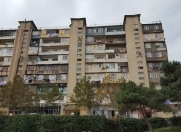 Satılır 3 otaqlı 90 m2 köhnə tikili 9 mkr