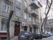 Satılır 2 otaqlı 100 m2 obyekt Sahil m.