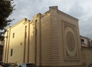 İcarəyə verilir 3 otaqlı 70 m2 köhnə tikili İçəri Şəhər m.