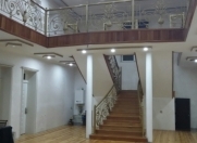 Satılır 5 otaqlı 559 m2 həyət evi Binəqədi