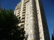 Satılır 3 otaqlı 120 m2 yeni tikili İncəsənət və Mədəniyyət Un.