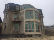 Satılır 8 otaqlı 700 m2 həyət evi Badamdar