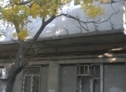 İcarəyə verilir 3 otaqlı 80 m2 köhnə tikili 8 km