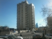 Satılır 3 otaqlı 130 m2 yeni tikili Space TV