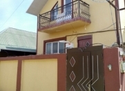Satılır 3 otaqlı 110 m2 həyət evi Əhmədli