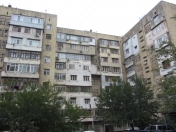 Satılır 2 otaqlı 60 m2 köhnə tikili Bakı Dövlət Universiteti