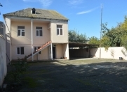 Satılır 4 otaqlı 14 m2 həyət evi Şəmkir